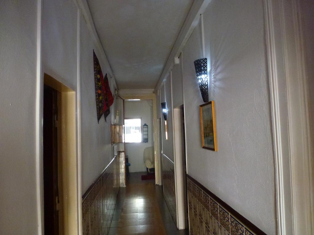 Hospedaria D. Damelio Lissabon Buitenkant foto